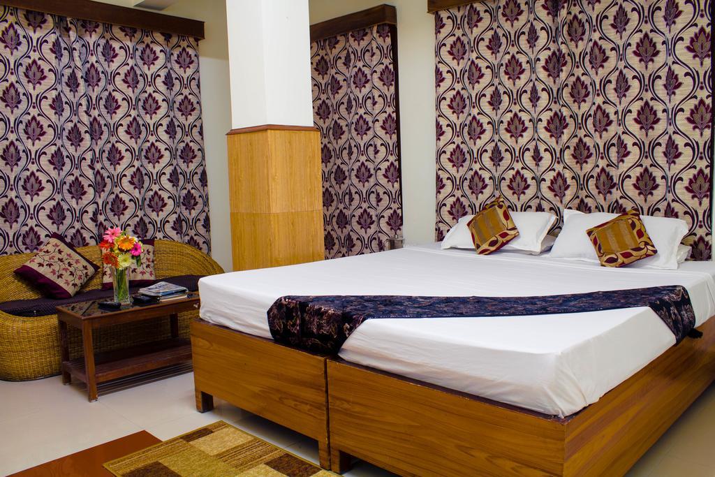 Tashi Thendup Hotel กังต็อก ภายนอก รูปภาพ