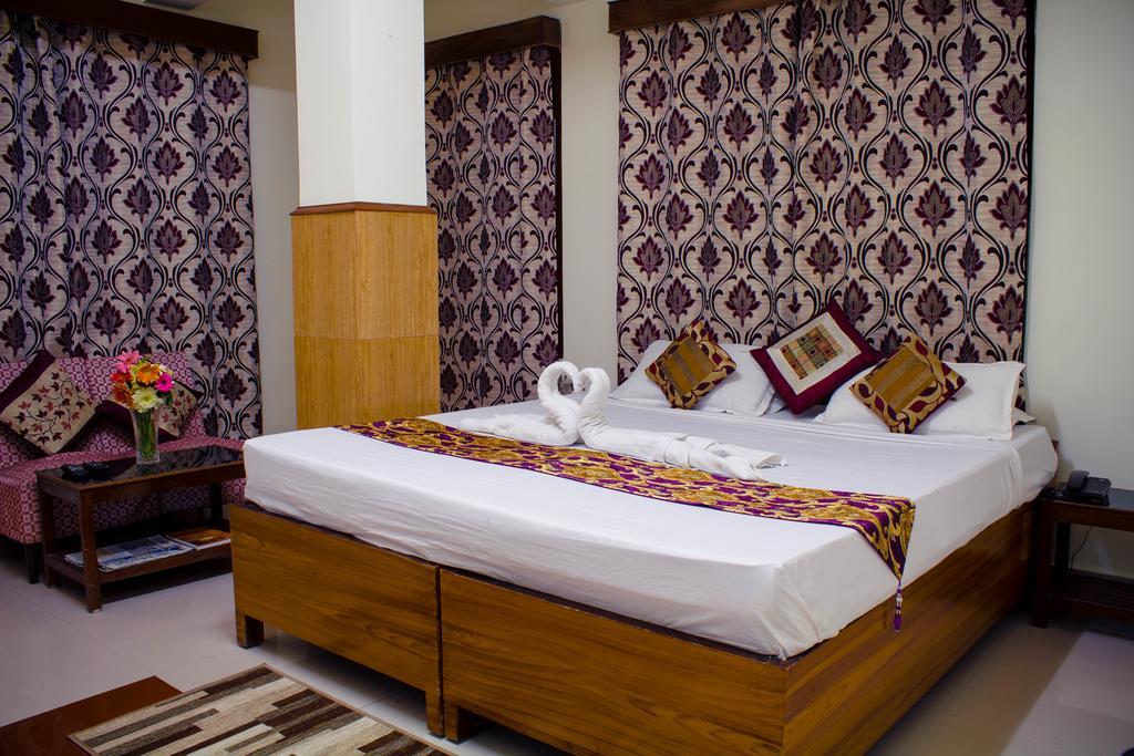 Tashi Thendup Hotel กังต็อก ภายนอก รูปภาพ