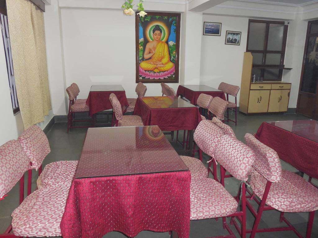 Tashi Thendup Hotel กังต็อก ภายนอก รูปภาพ